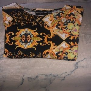 fashion nova designer print crop top size medium